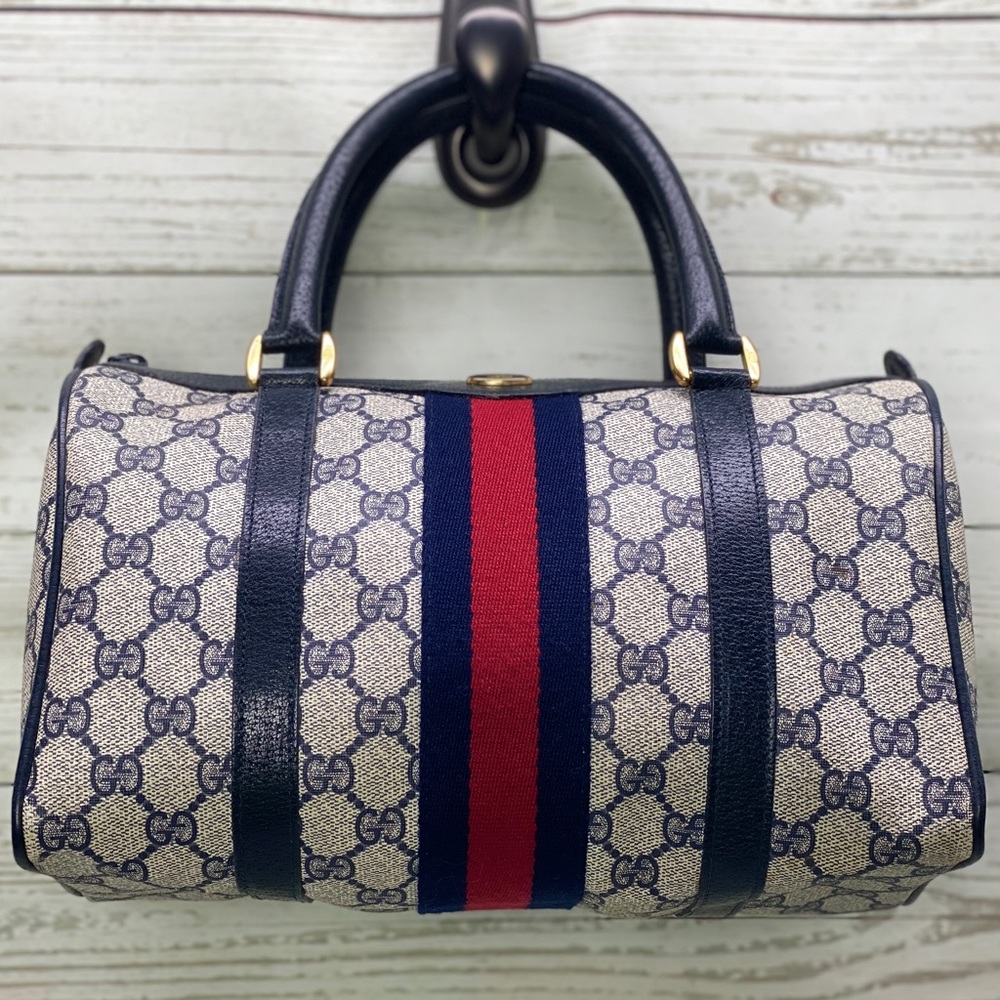 VNTG Gucci Accessory Collection Small Dr Hand Bag